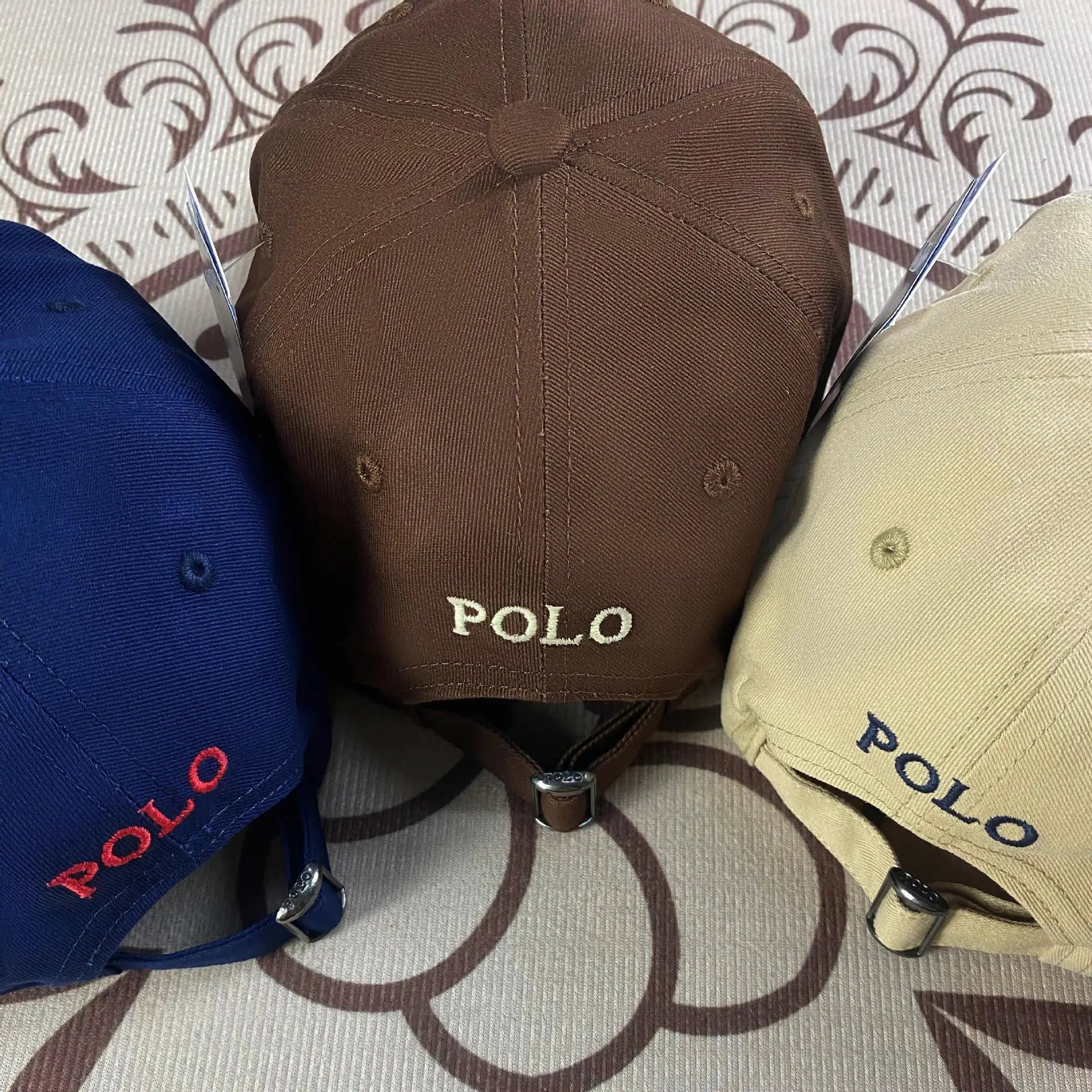 Ralph Lauren hat RL